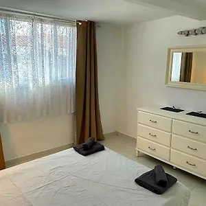 https://casa-costa-del-silencio.in-canary-islands.com
