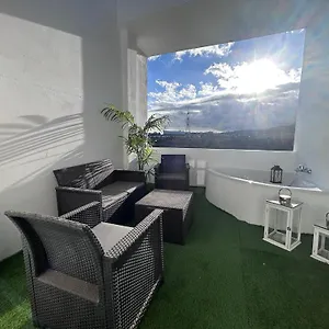 https://zarahs-place-ocean.in-canary-islands.com