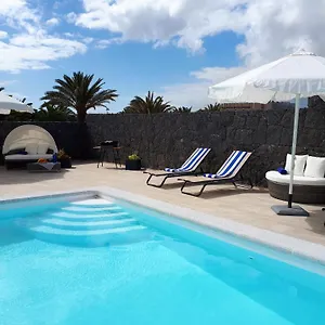 https://volcanes.in-canary-islands.com