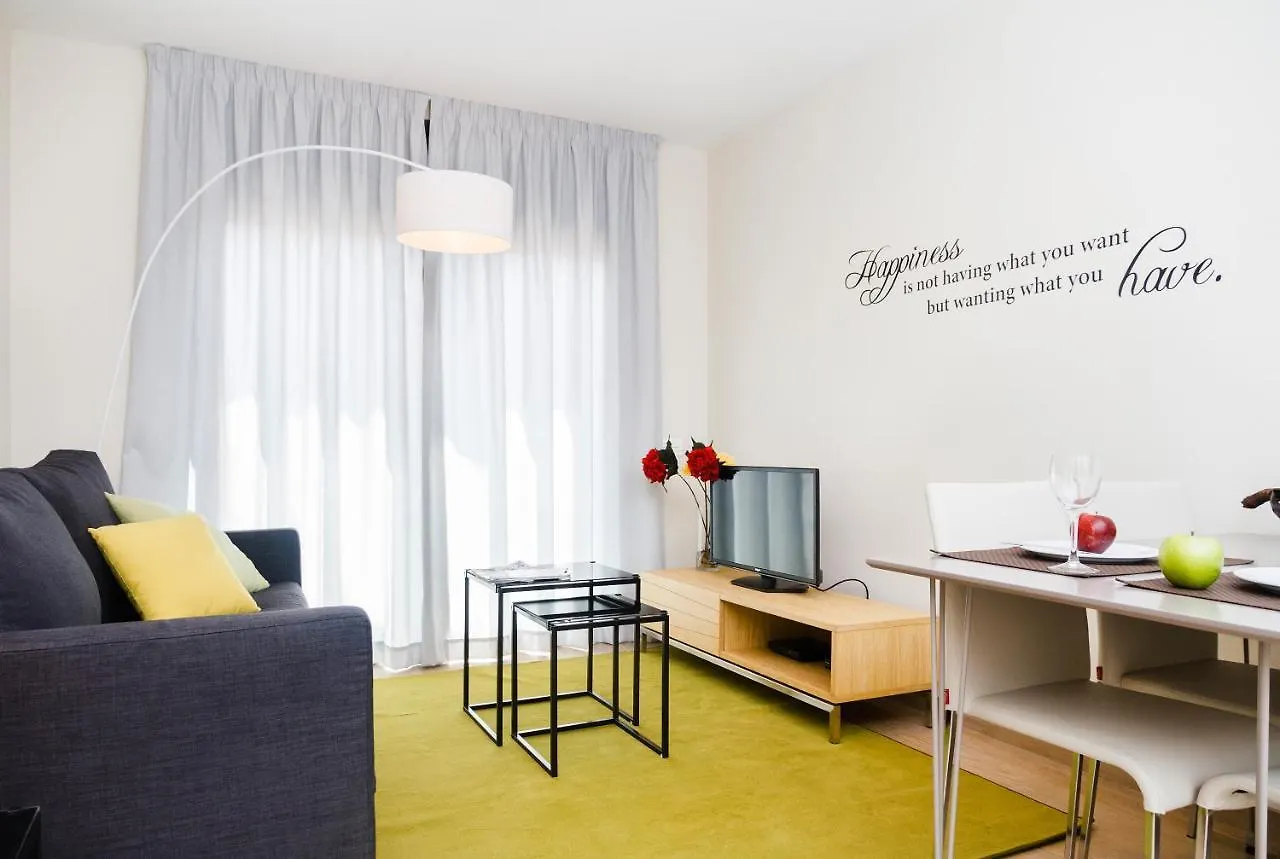 Feelathome Plaza Apartments Barcelona
