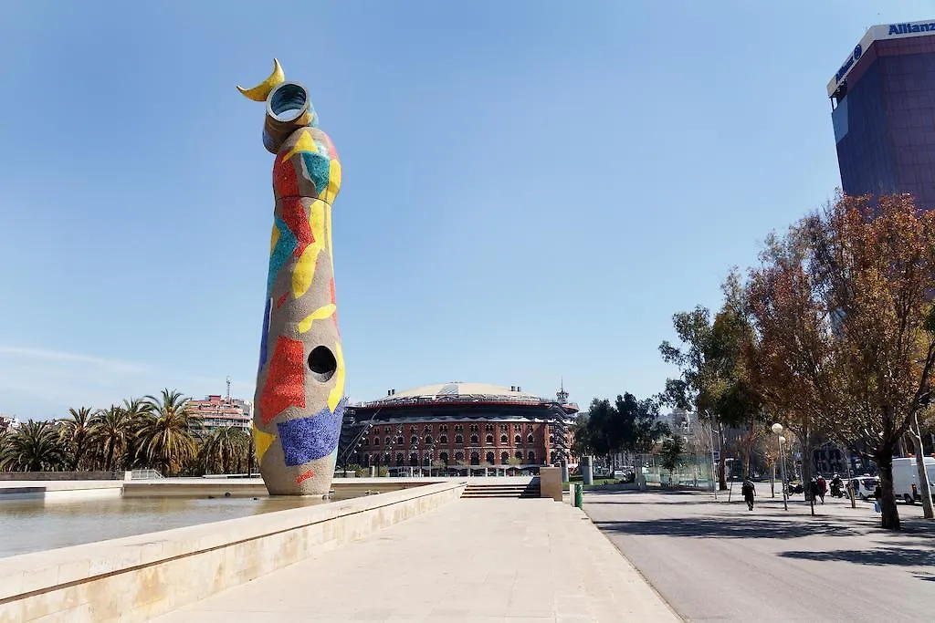 Feelathome Plaza Apartments Barcelona 0*,
